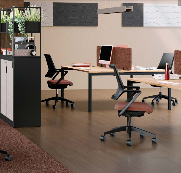 Bureaux Aska Columbia pieds fixes métal