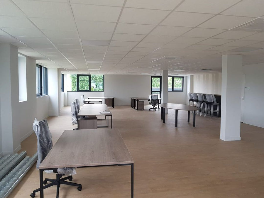 Bureau en open space à Saint-Pierre-du-Perray